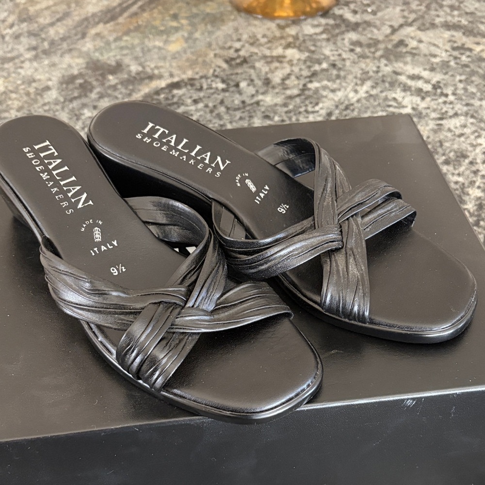 Italian Shoemakers Black Braided Leather Slide Sandals